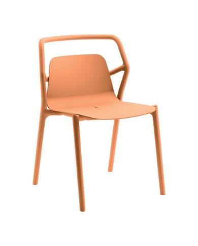 Chaise en résine MIMI fibre de verre assise et dossier pleins abricot
